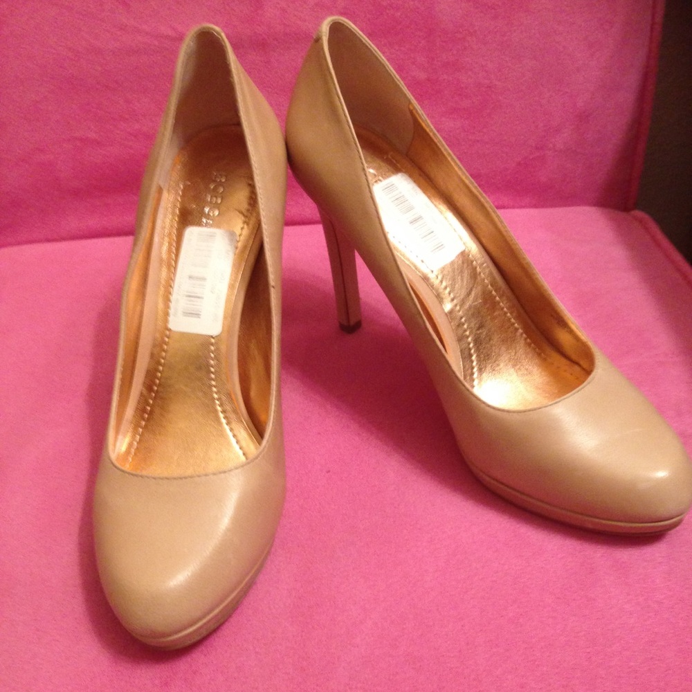 BCBG nude Dallas Vintage heels